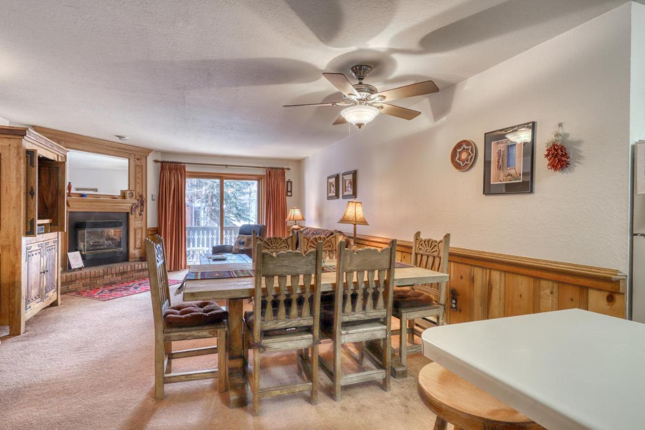 Snowfire Apartment Angel Fire Room photo