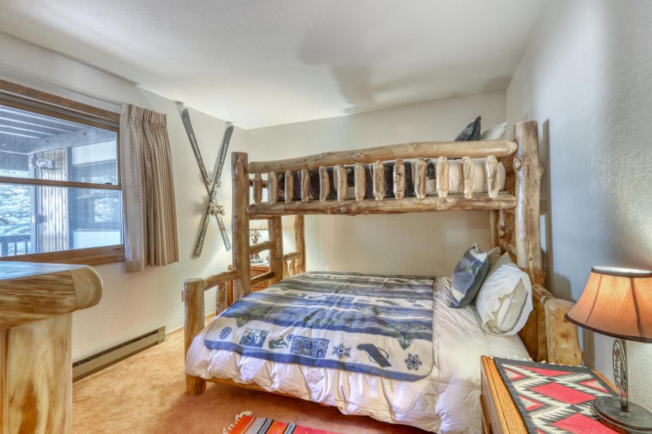 Snowfire Apartment Angel Fire Room photo